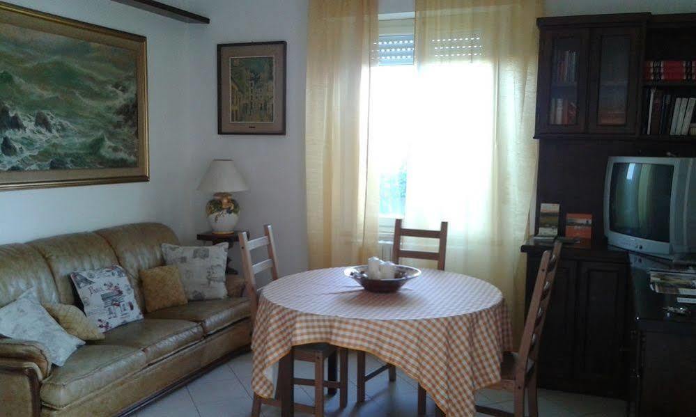 Greenriver Otel Ponsacco Dış mekan fotoğraf
